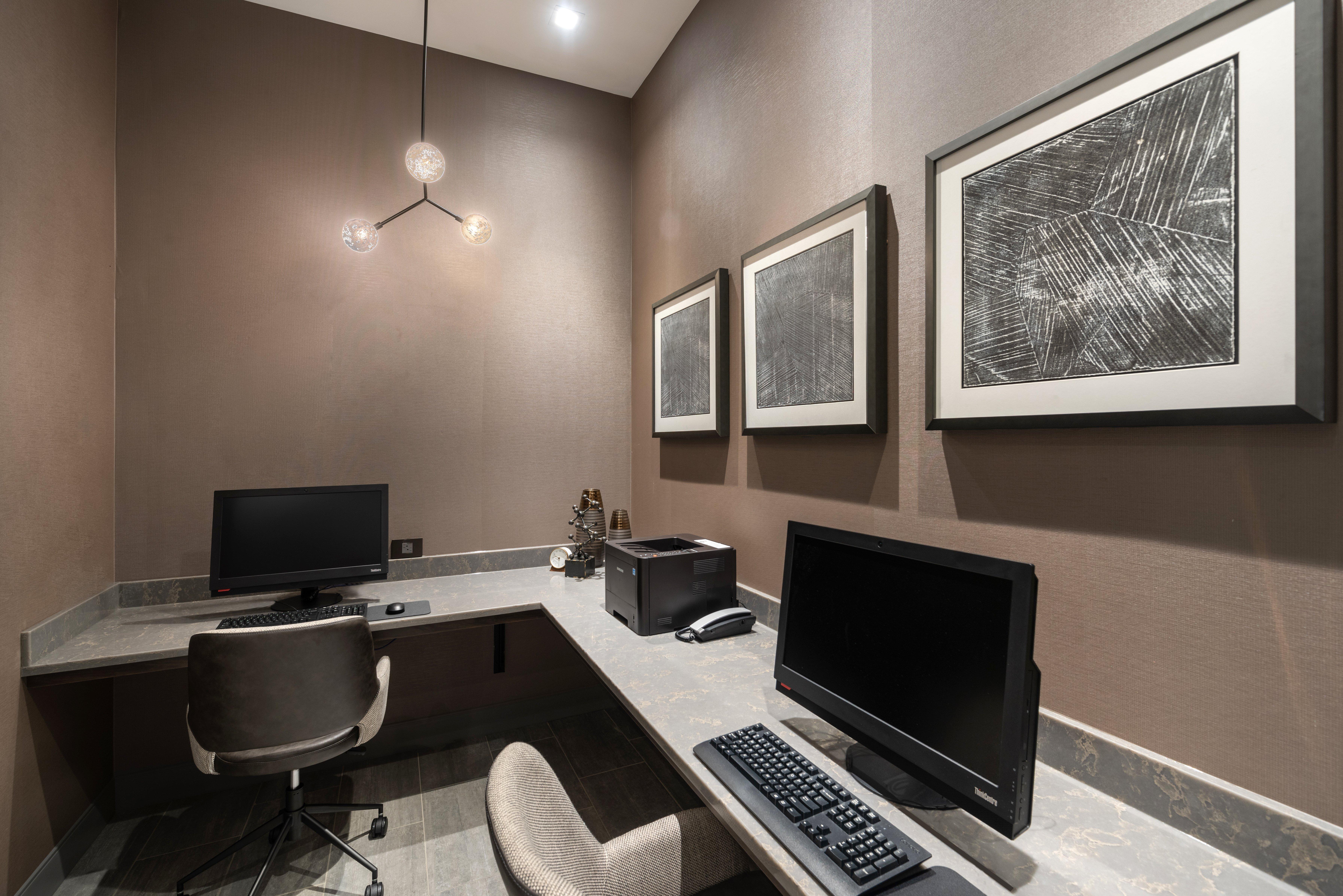 Holiday Inn Boston Logan Airport - Chelsea By Ihg Bagian luar foto