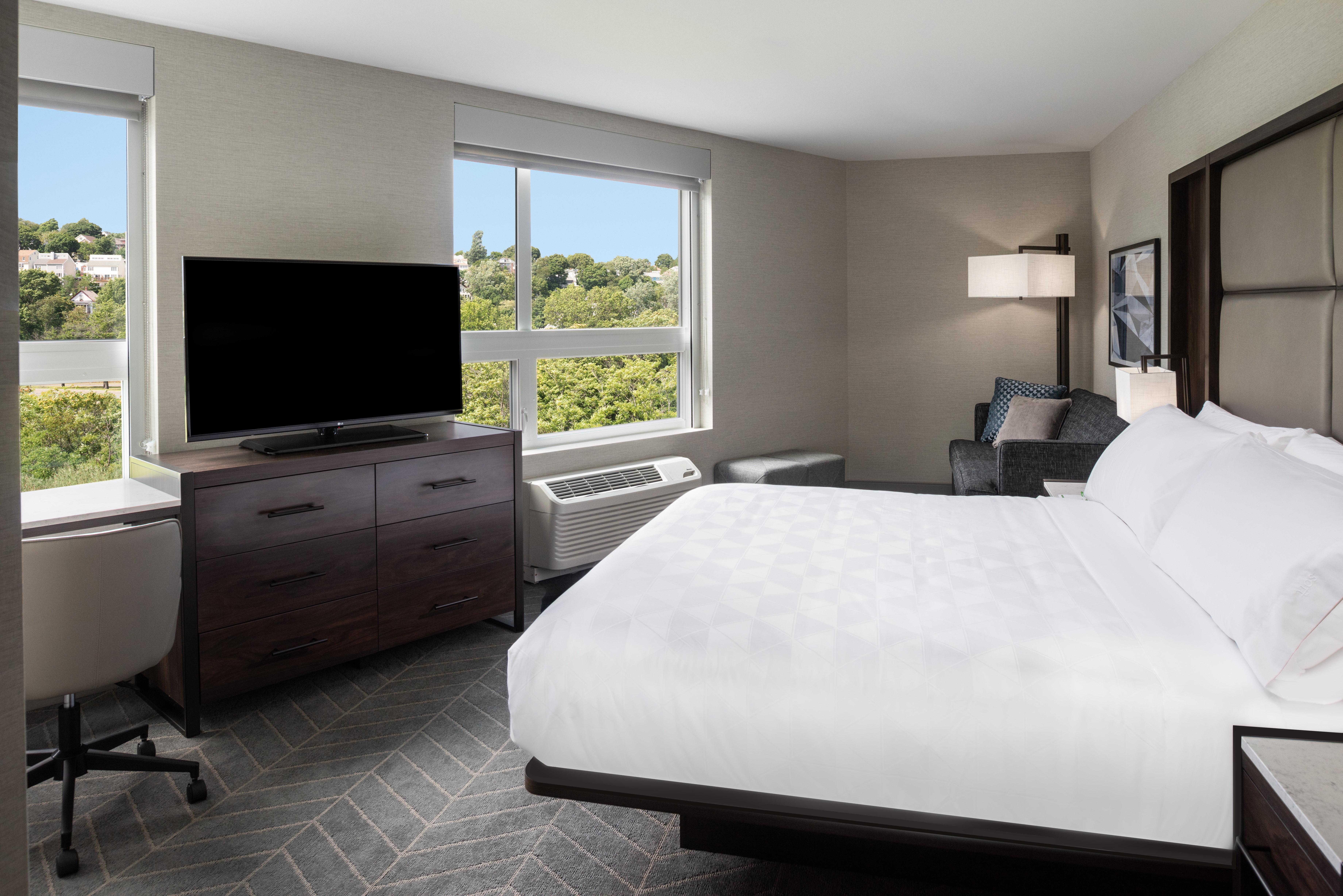 Holiday Inn Boston Logan Airport - Chelsea By Ihg Bagian luar foto