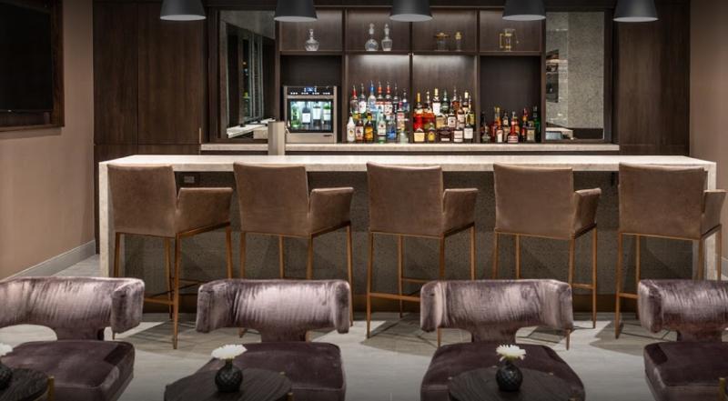 Holiday Inn Boston Logan Airport - Chelsea By Ihg Bagian luar foto